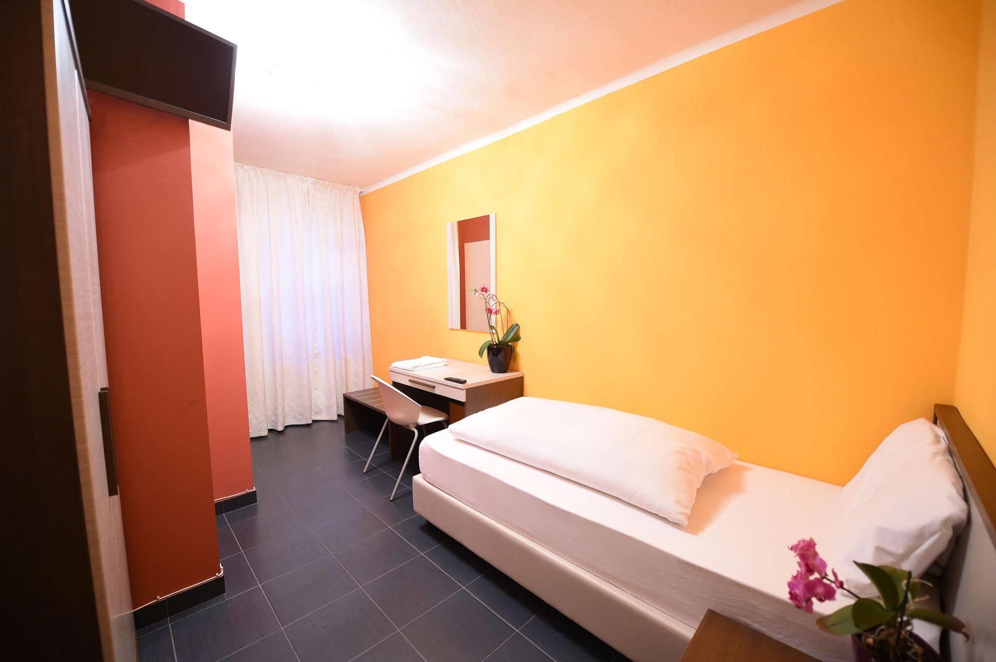 Hotel Dolce Vita แบร์นคาสเทล-คืสท์ ภายนอก รูปภาพ