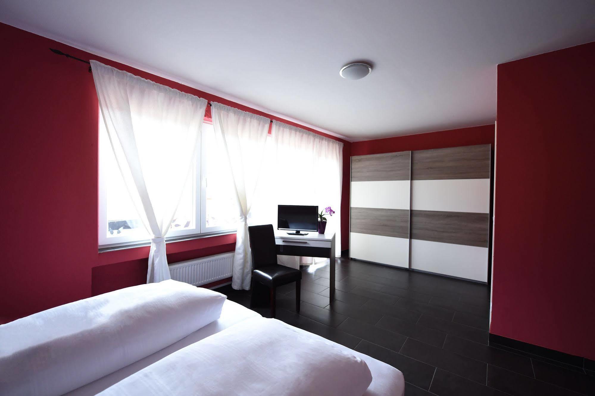 Hotel Dolce Vita แบร์นคาสเทล-คืสท์ ภายนอก รูปภาพ
